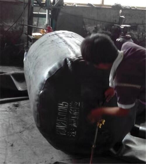 ϺҦ1000mmˮܵˮʹú(jin)΃r(ji)